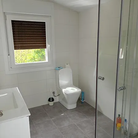 Casa Con Piscina Climatizada Ferienhaus *